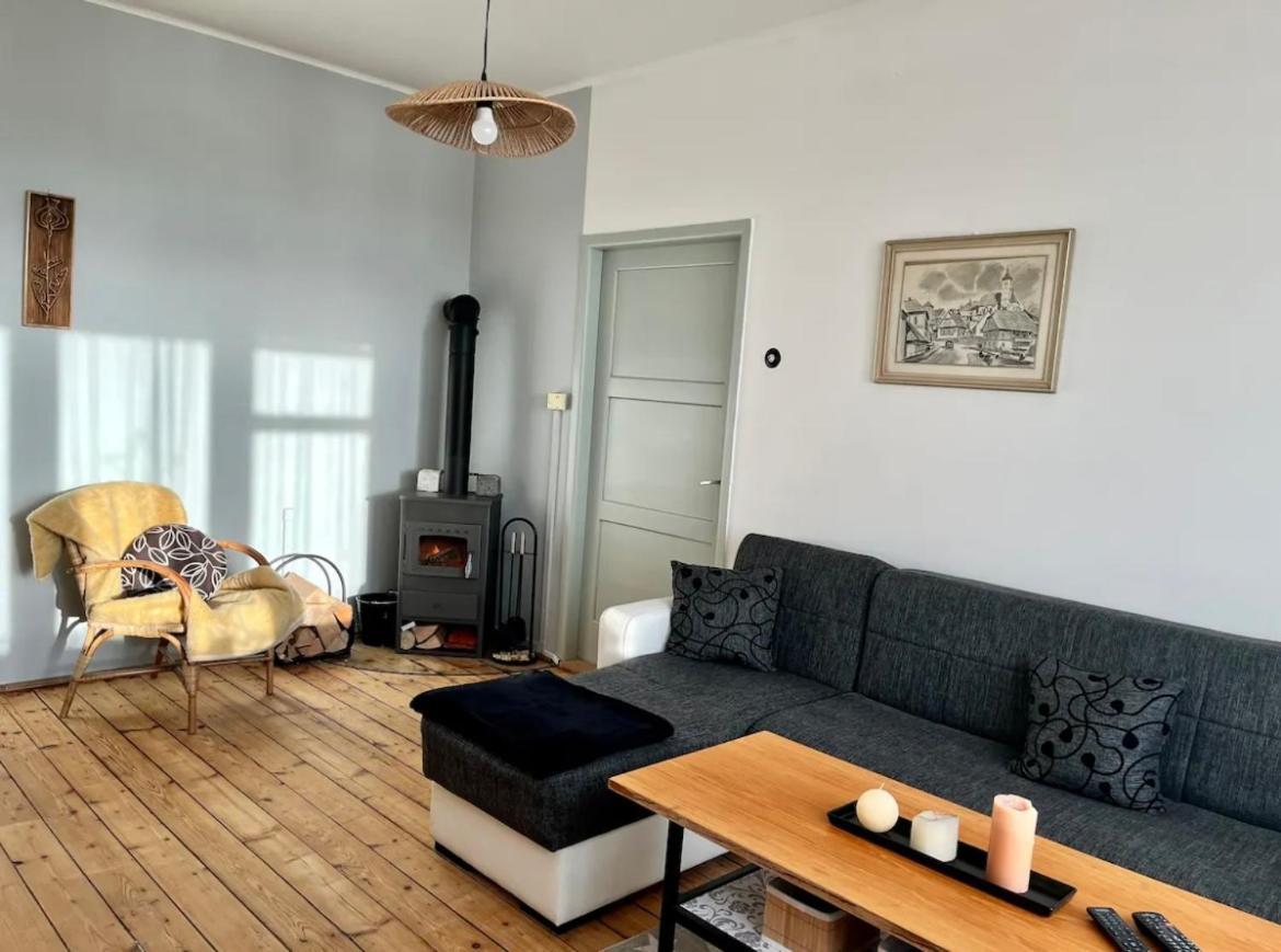 Slunny Byt S Krasnym Vyhledem Apartment Nové Město nad Metují Exterior foto